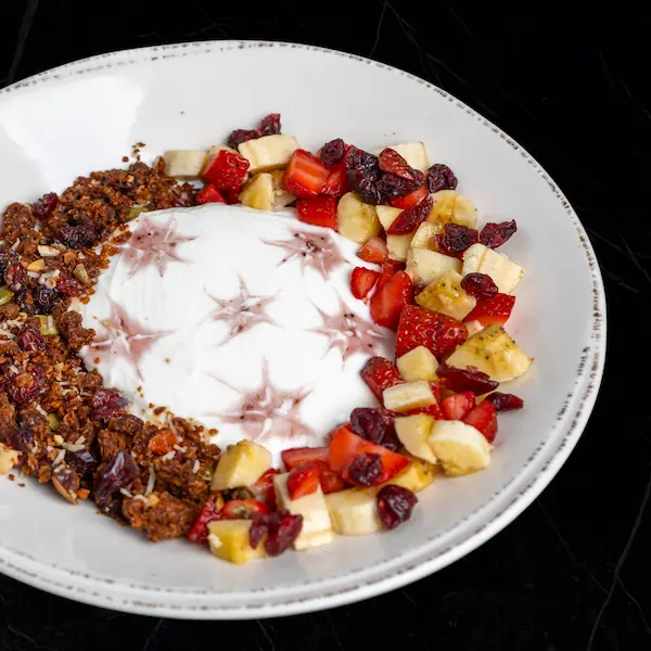 Berry-healthy-granola