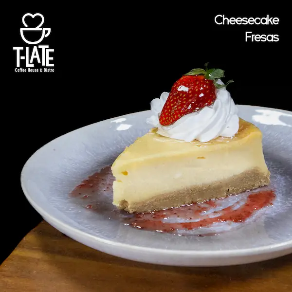 Porción Cheesecake de Fresa