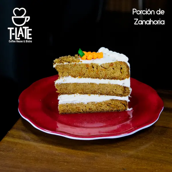 Porción Pastel de Zanahorias